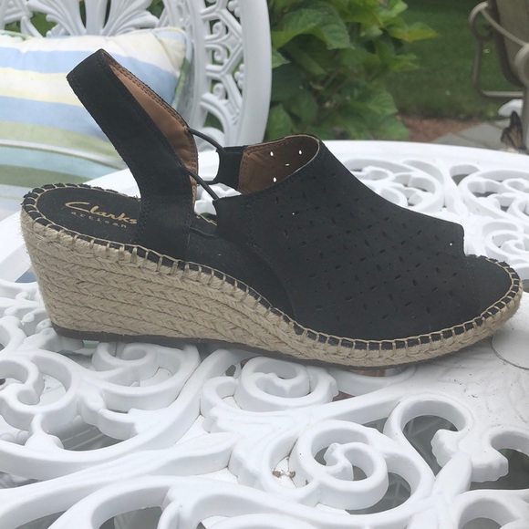 Clark’s Petrina Gail Espadrilles - Picture 3 of 8